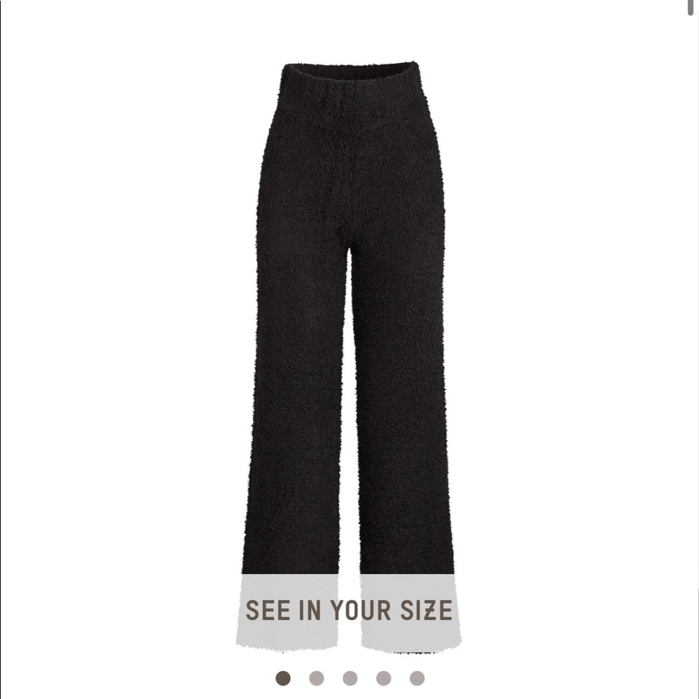SKIMS - BRAND NEW W TAGS black cozy knit pant